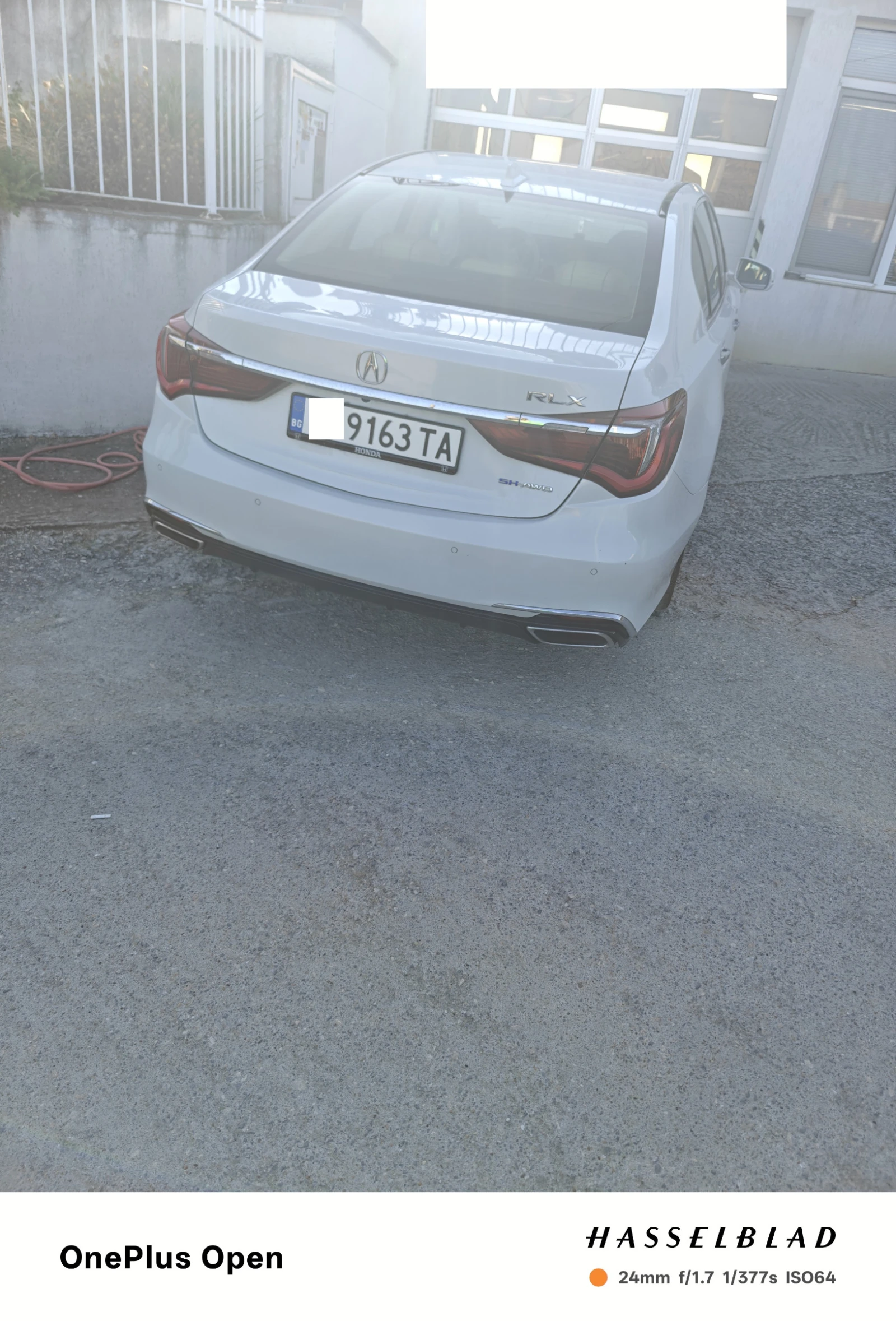 Honda Legend 4X4 Hybrid sh awd, снимка 16 - Автомобили и джипове - 53475026