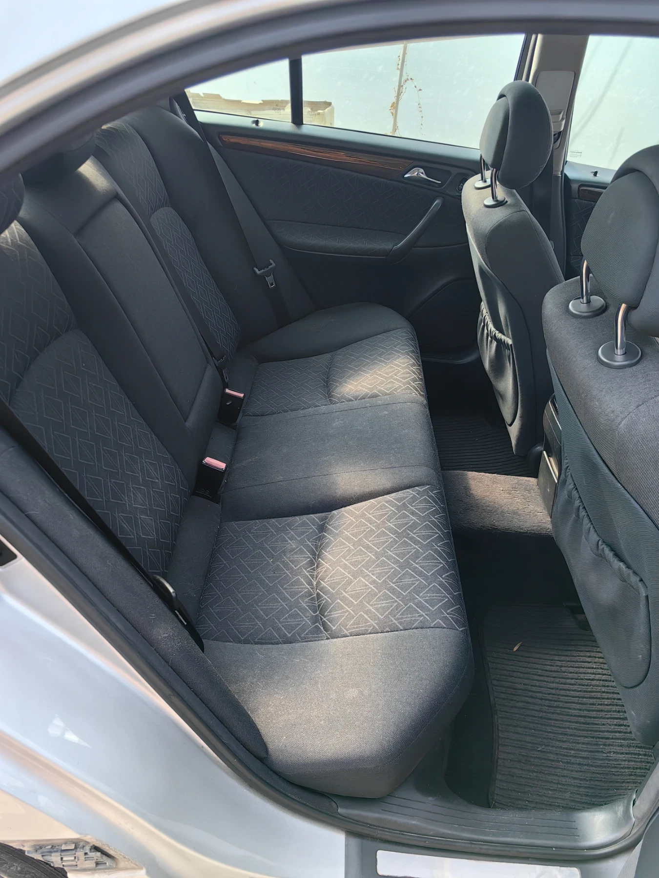 Mercedes-Benz C 270, снимка 12 - Автомобили и джипове - 53773299