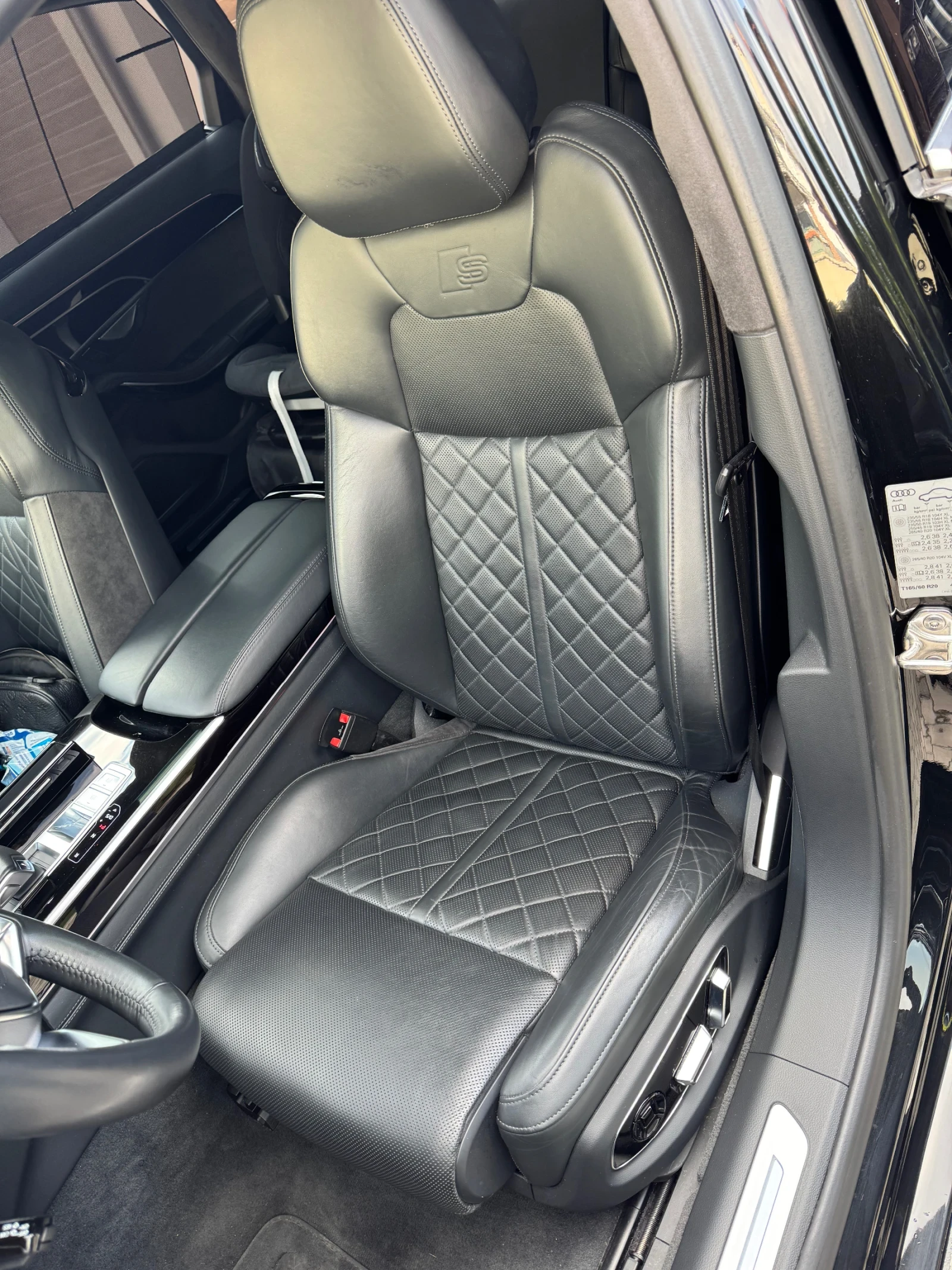 Audi A8 55 TFSI S line , снимка 6 - Автомобили и джипове - 54033994