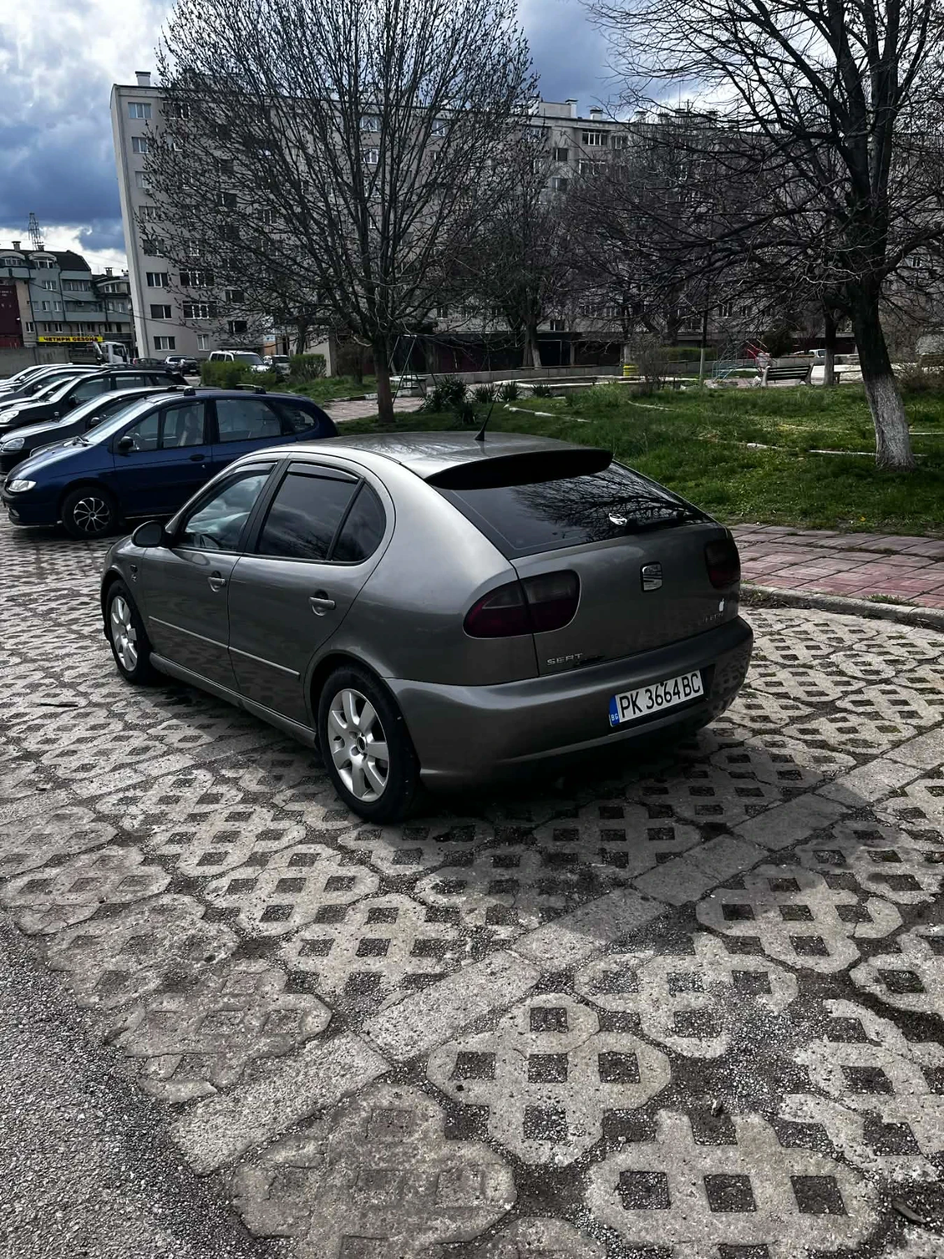 Seat Leon, снимка 3 - Автомобили и джипове - 54093570