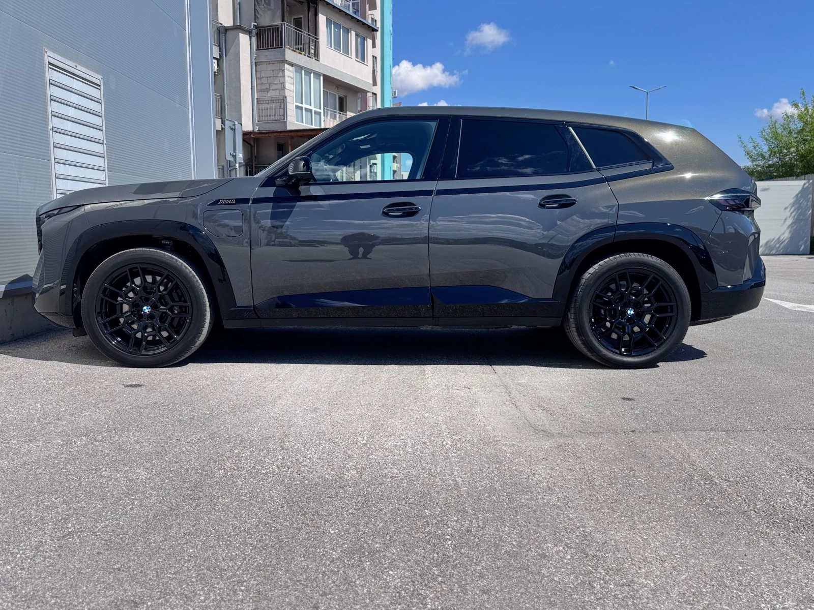 BMW XM V8* Plug in* 4WD* 26KM* 2025* ��������* M* TOP*  | Mobile.bg � ����������� 3