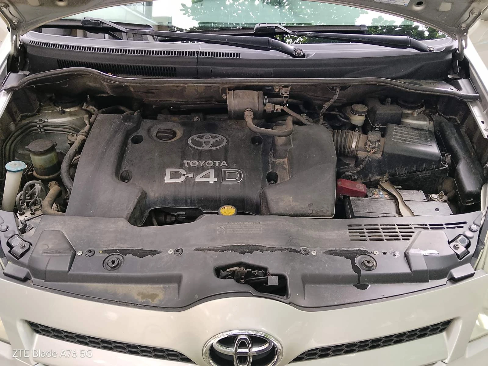 Toyota Corolla verso 2.0 D-4D, снимка 13 - Автомобили и джипове - 54817689
