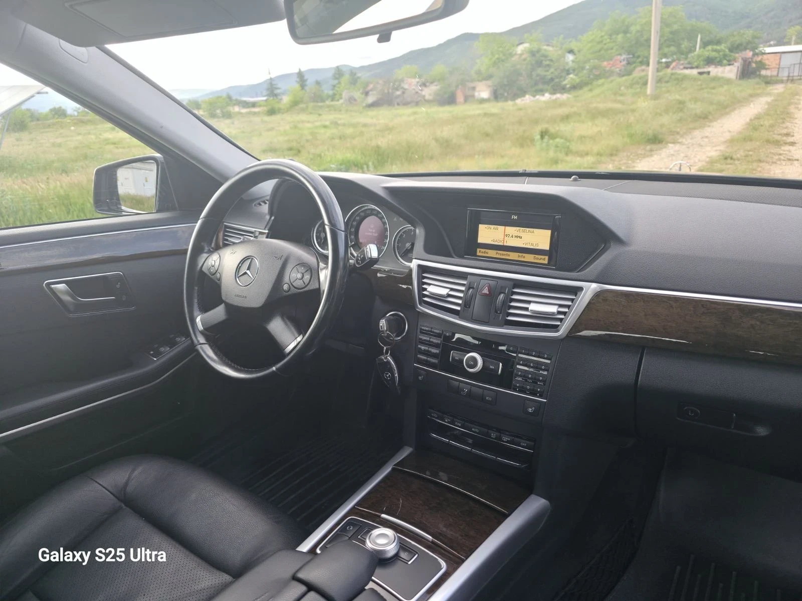 Mercedes-Benz E 200 2.2cdi navi, снимка 8 - Автомобили и джипове - 54830644
