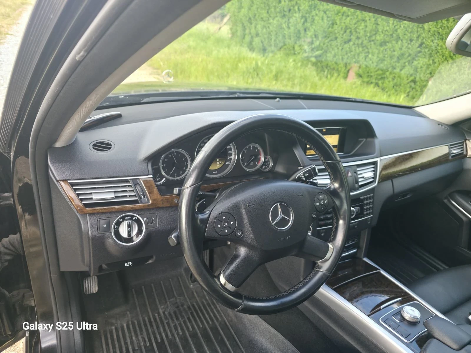 Mercedes-Benz E 200 2.2cdi navi, снимка 7 - Автомобили и джипове - 54830644