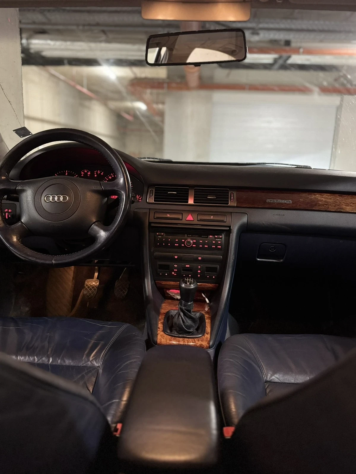 Audi A6 2.5 TDI, снимка 5 - Автомобили и джипове - 55648921