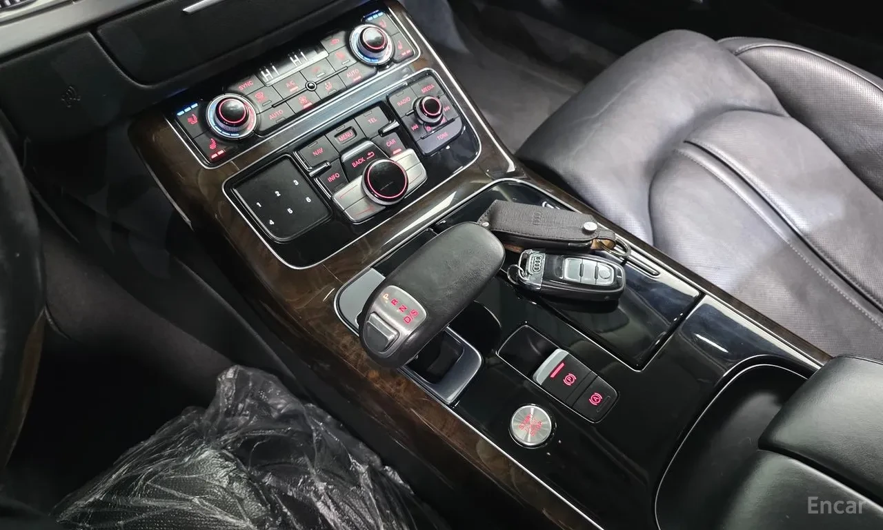 Audi A8 QUATTRO* МАСАЖ* ОБДУХ* BOSE* 360* HEAD-UP, снимка 9 - Автомобили и джипове - 55742630