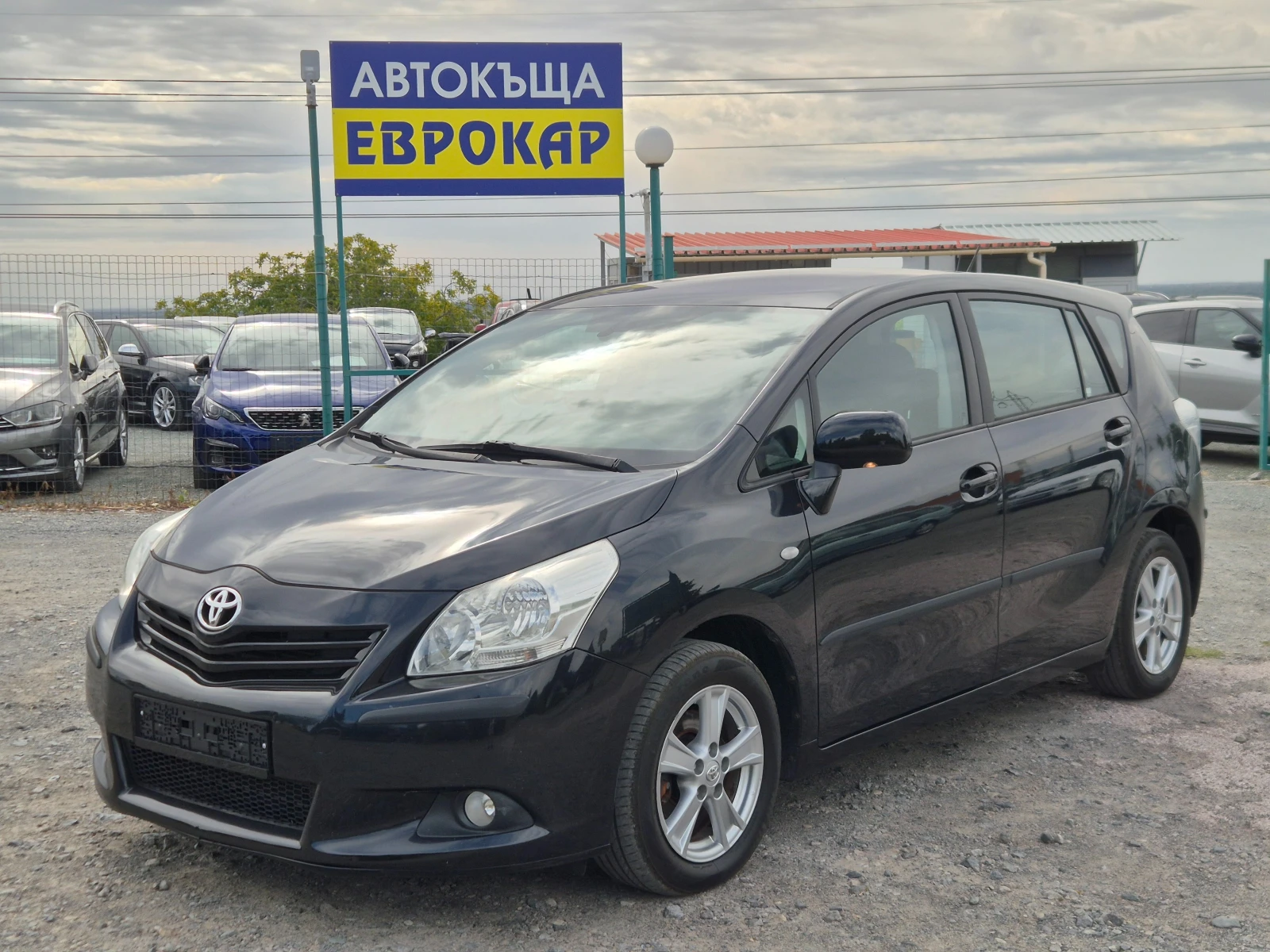Toyota Corolla verso 2.0D-4D 126кс