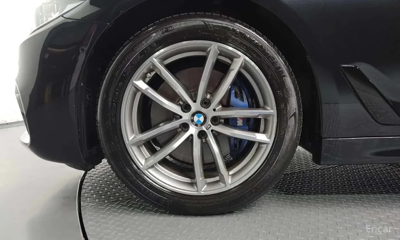 BMW 530 * 530i xDrive M Sport * DISPLAY KEY * ��������� *  | Mobile.bg � ����������� 5