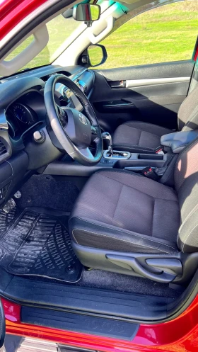 Toyota Hilux Invicible, снимка 11