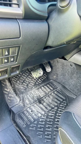 Toyota Hilux Invicible, снимка 12