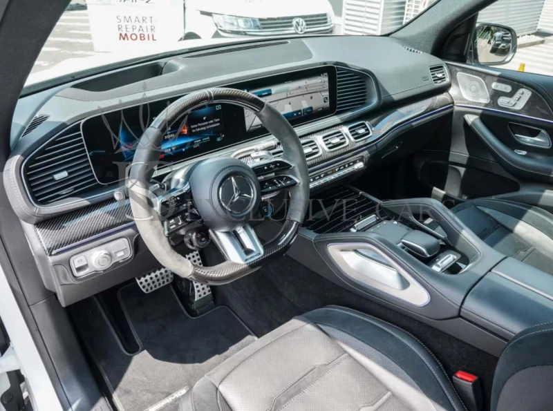 Mercedes-Benz GLE 53 4MATIC PREMIUM PLUS* CARBON* PANO* MASSAGE* ВАКУУМ* , снимка 6 - Автомобили и джипове - 51579164