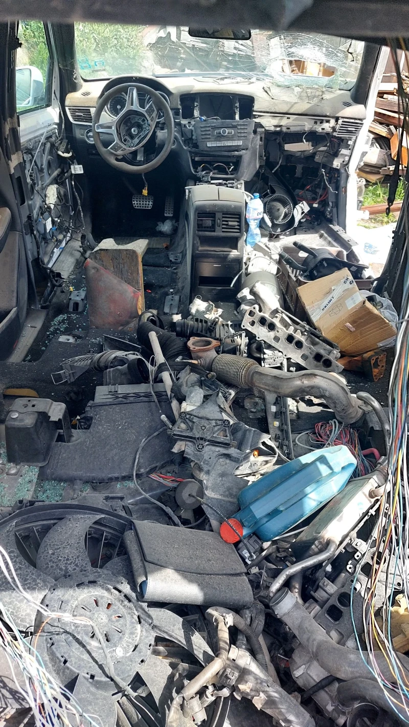 Mercedes-Benz ML 350, снимка 10 - Автомобили и джипове - 52429984