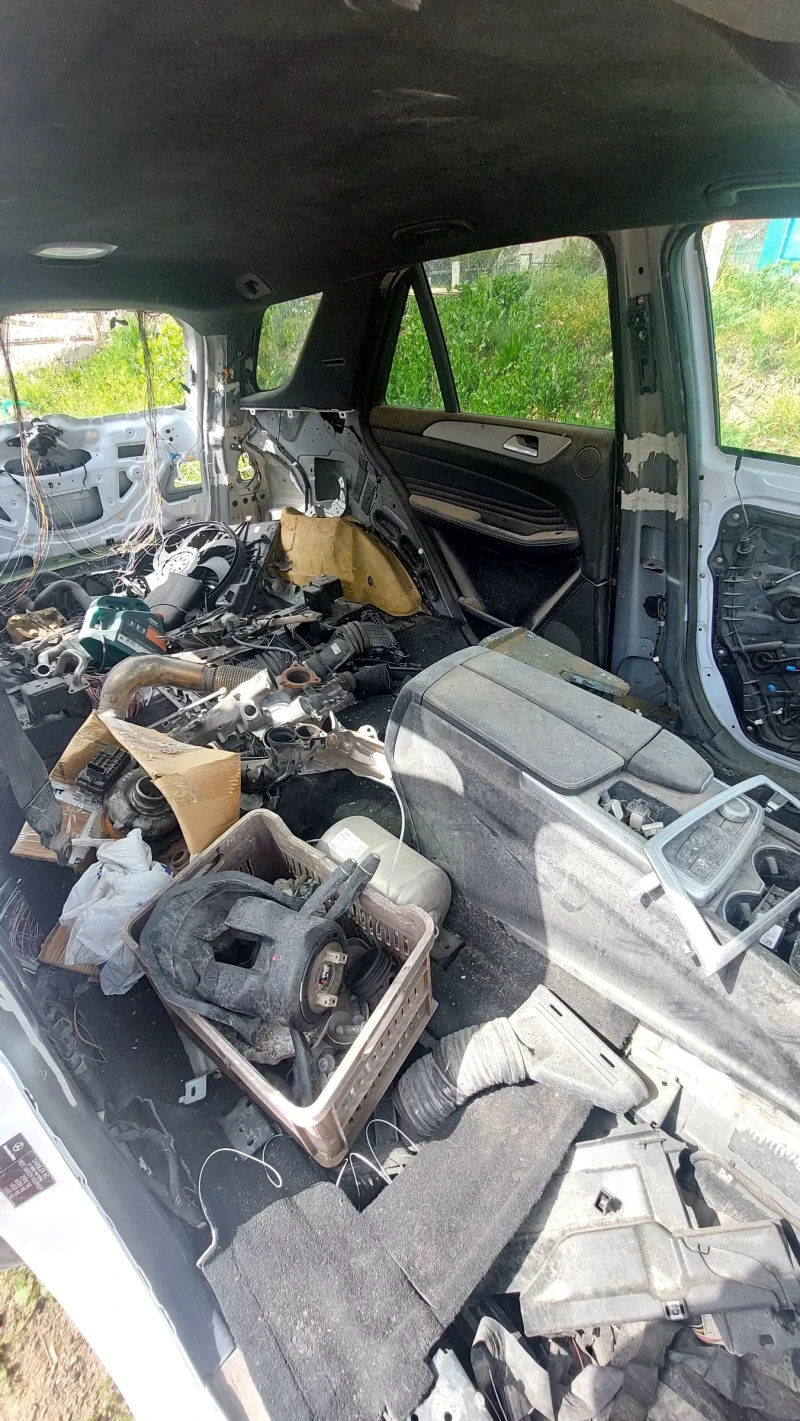 Mercedes-Benz ML 350, снимка 9 - Автомобили и джипове - 52429984