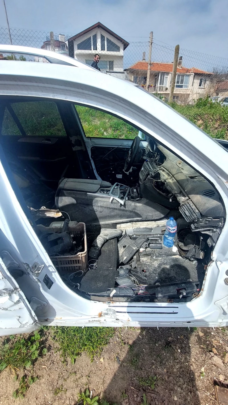 Mercedes-Benz ML 350, снимка 3 - Автомобили и джипове - 52429984