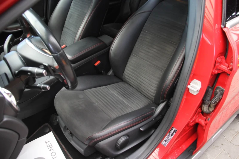 Mercedes-Benz GLA 220 AMG/F1/Подгрев/Sport/, снимка 9 - Автомобили и джипове - 52739921