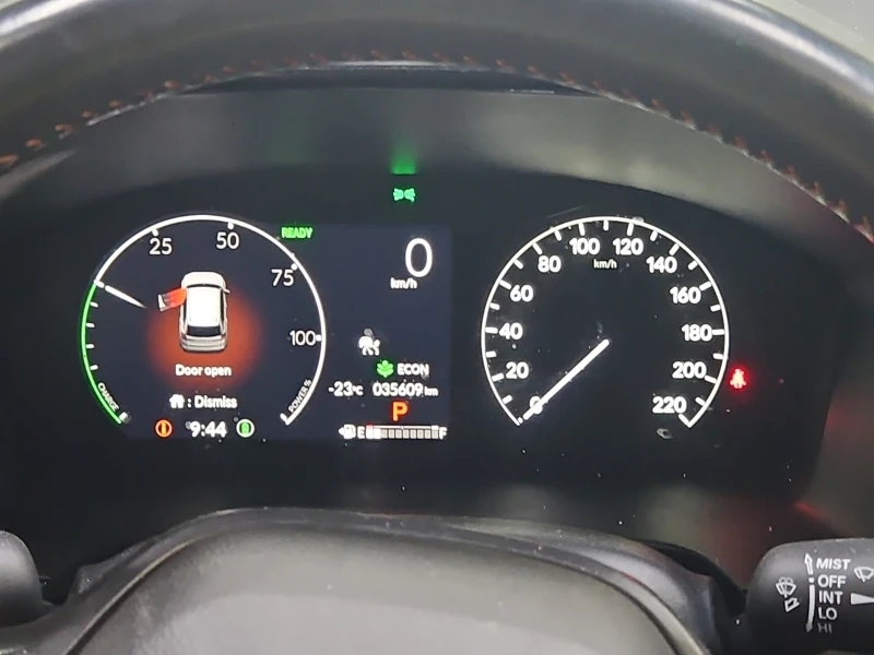 Honda Cr-v HYBRID * * CARFAX * * АВТО КРЕДИТ * * , снимка 6 - Автомобили и джипове - 53501138