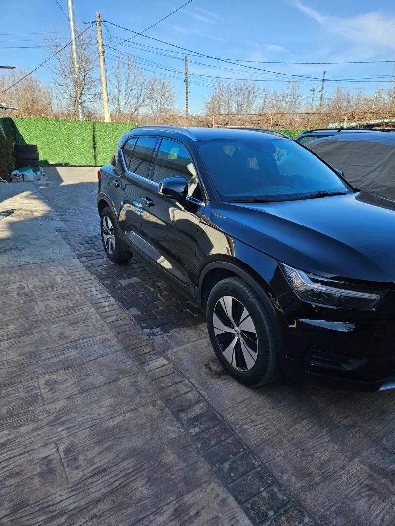 Volvo XC40 T5 plug-in hybrid  - изображение 6