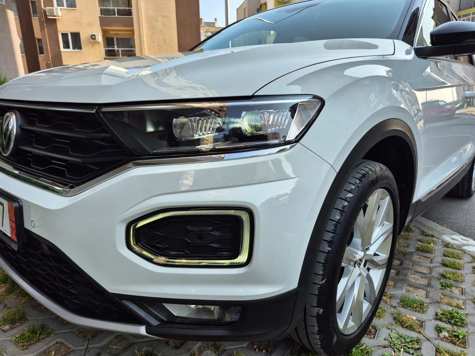 VW T-Roc 1.5 TSI, Бензин, Virtual  - изображение 3