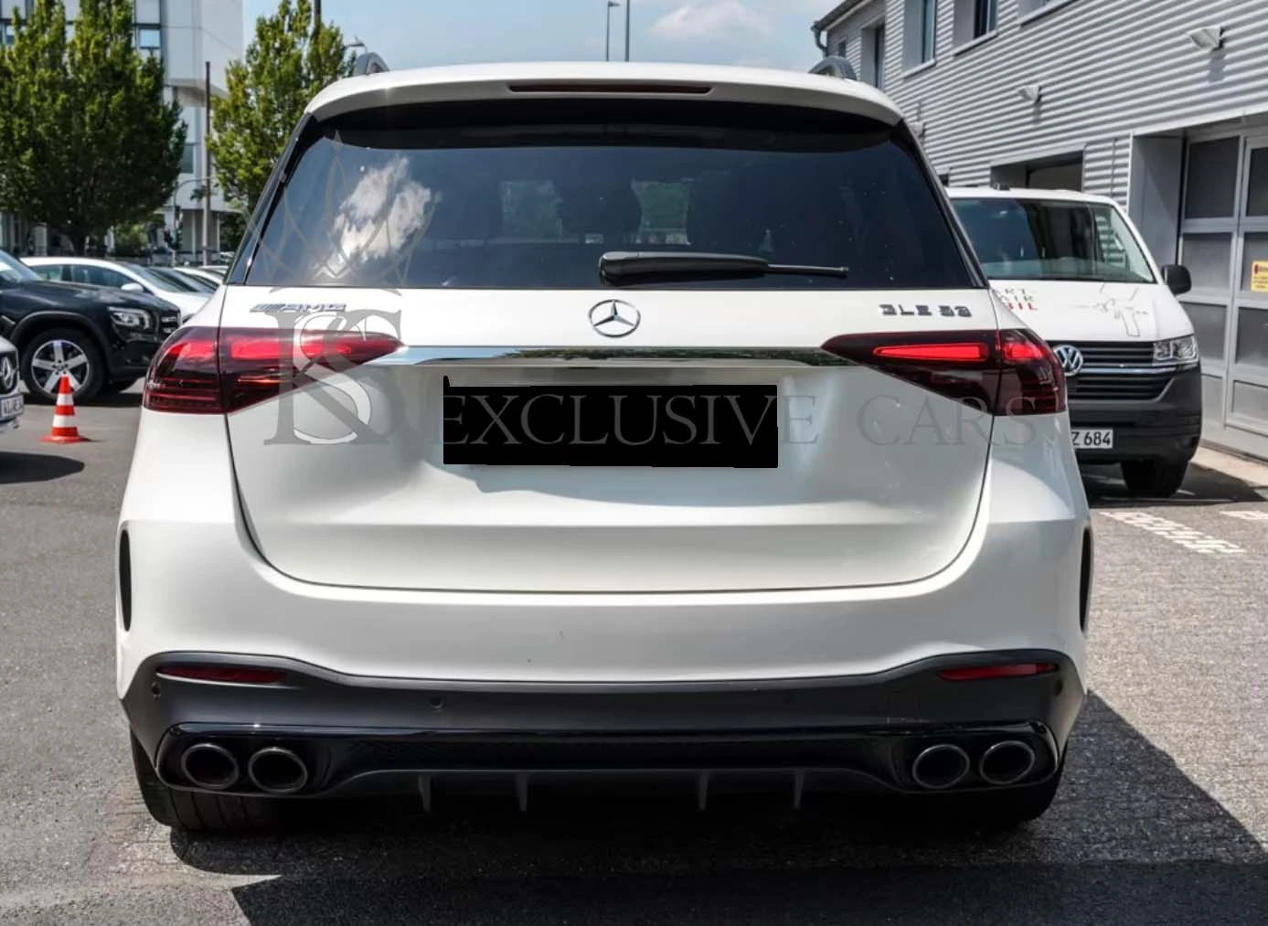 Mercedes-Benz GLE 53 4MATIC PREMIUM PLUS* CARBON* PANO* MASSAGE* ВАКУУМ*  - изображение 4