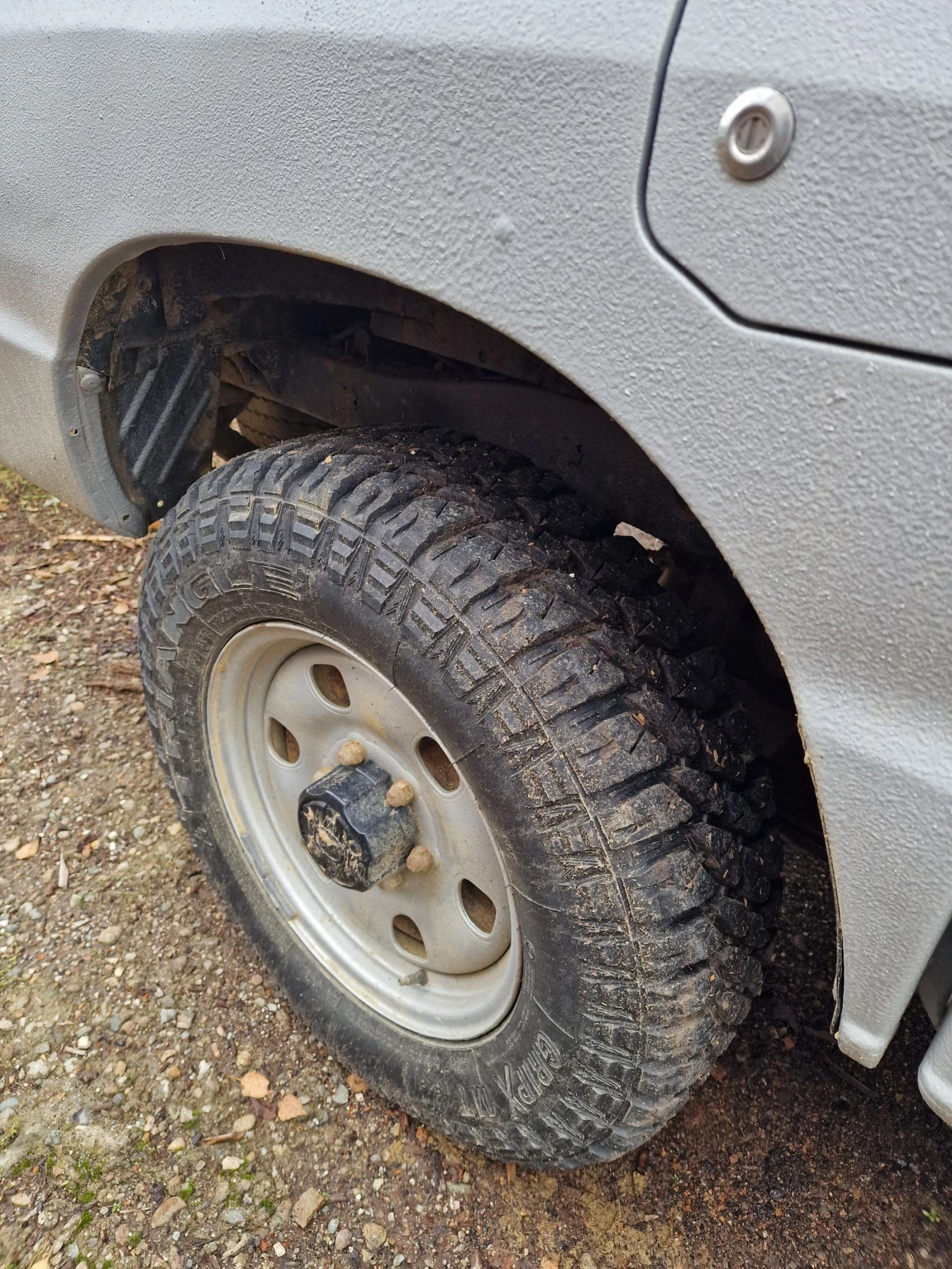 Mazda B2500 2.5 | Mobile.bg   6