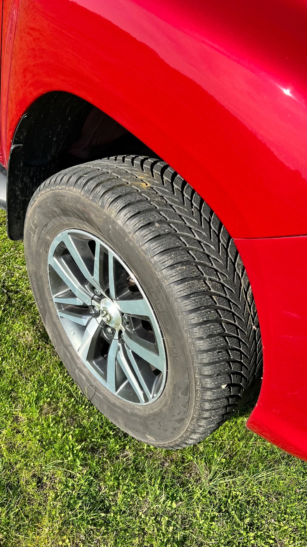 Toyota Hilux Invicible - изображение 4