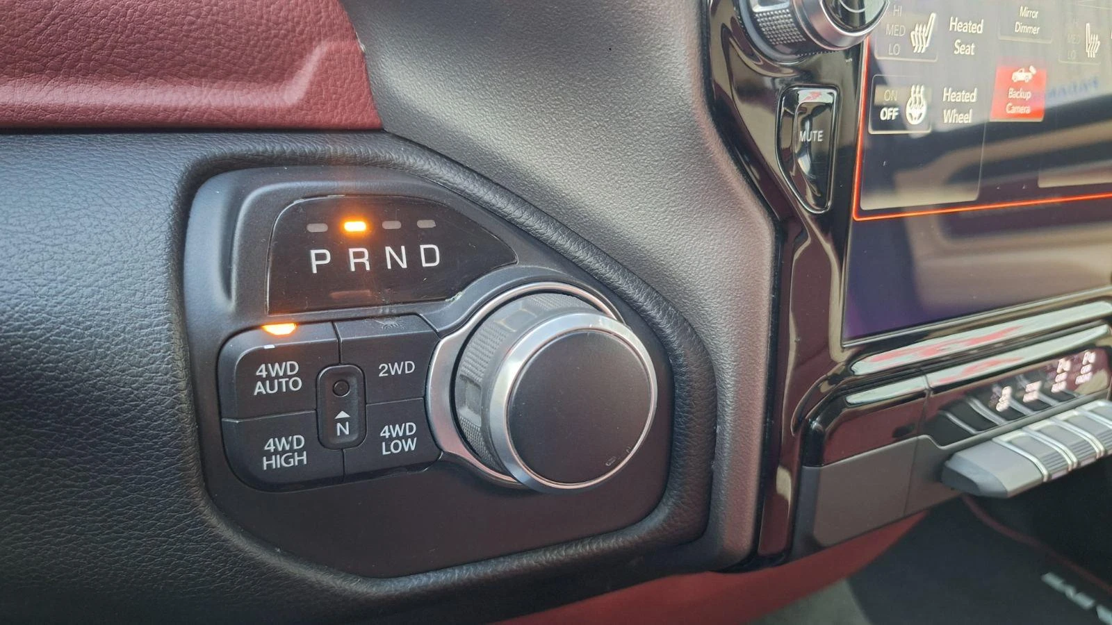 Dodge RAM 1500 BIG HORN HEMI 5.7 - изображение 10