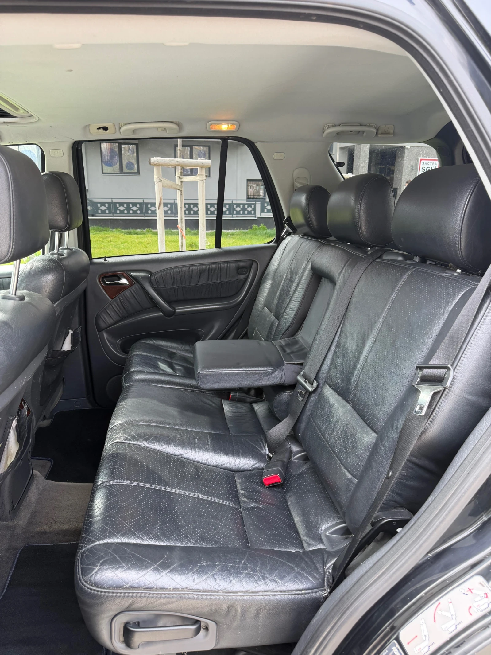 Mercedes-Benz ML 500, снимка 9 - Автомобили и джипове - 53730824