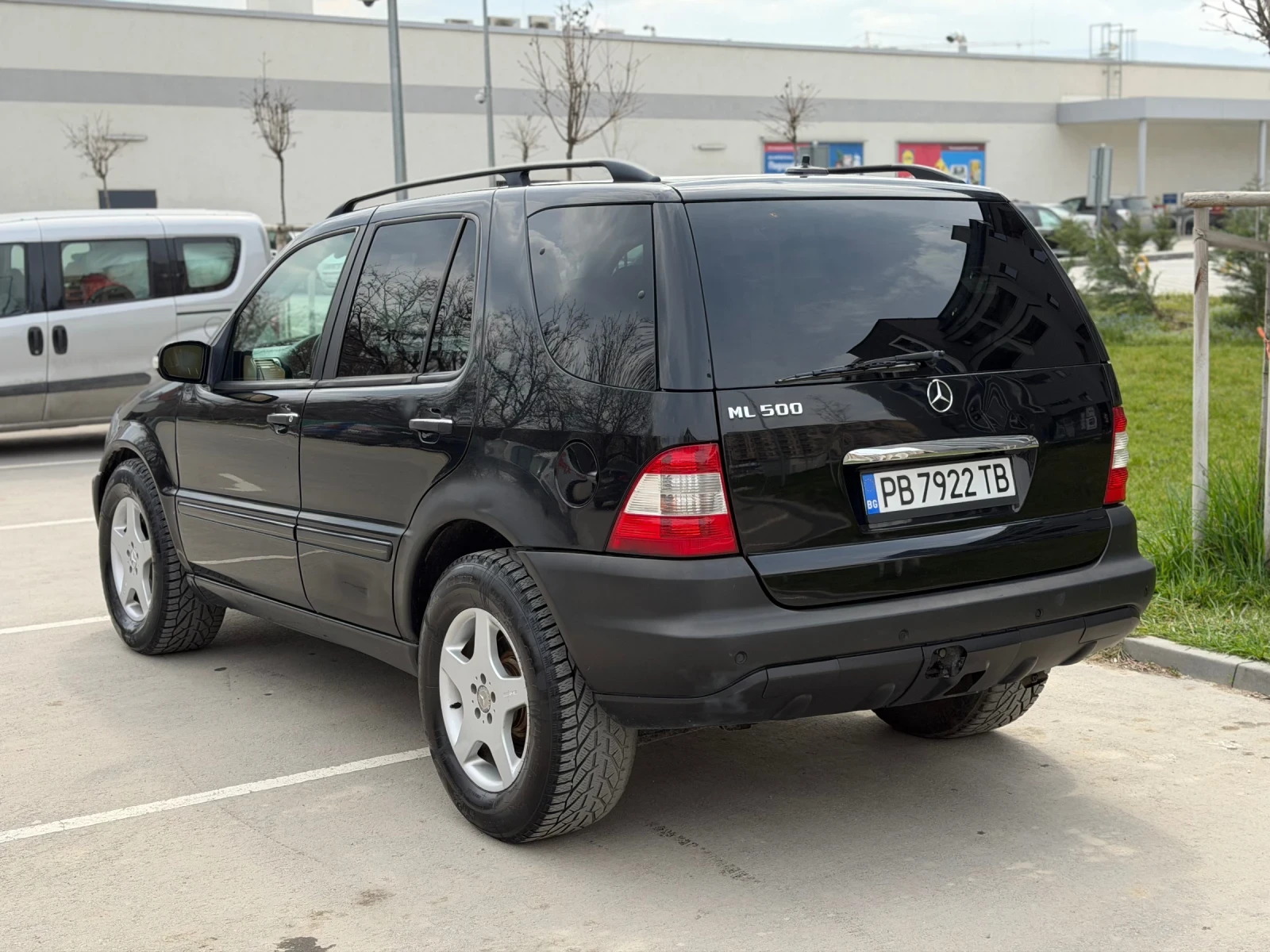 Mercedes-Benz ML 500, снимка 3 - Автомобили и джипове - 53730824
