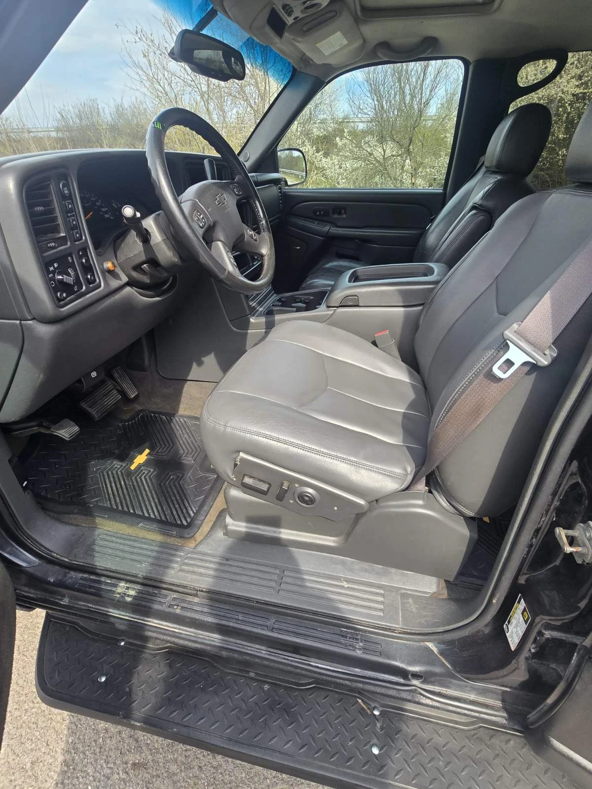 Chevrolet Avalanche 5.3 V8 | Mobile.bg � ����������� 10