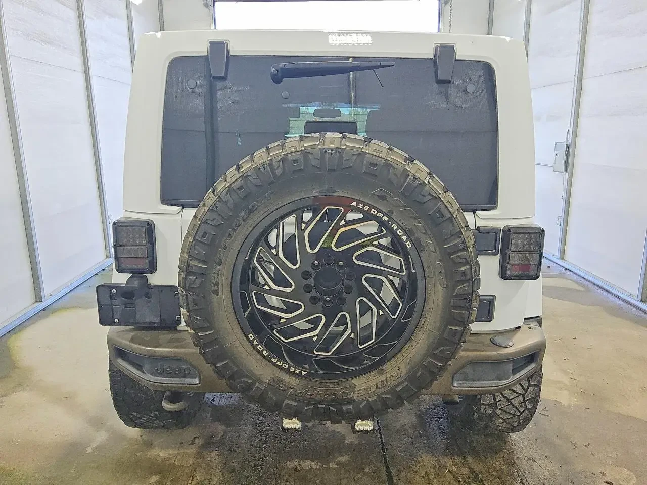 Jeep Wrangler ULTIMATE SAHARA, снимка 2 - Автомобили и джипове - 54079242