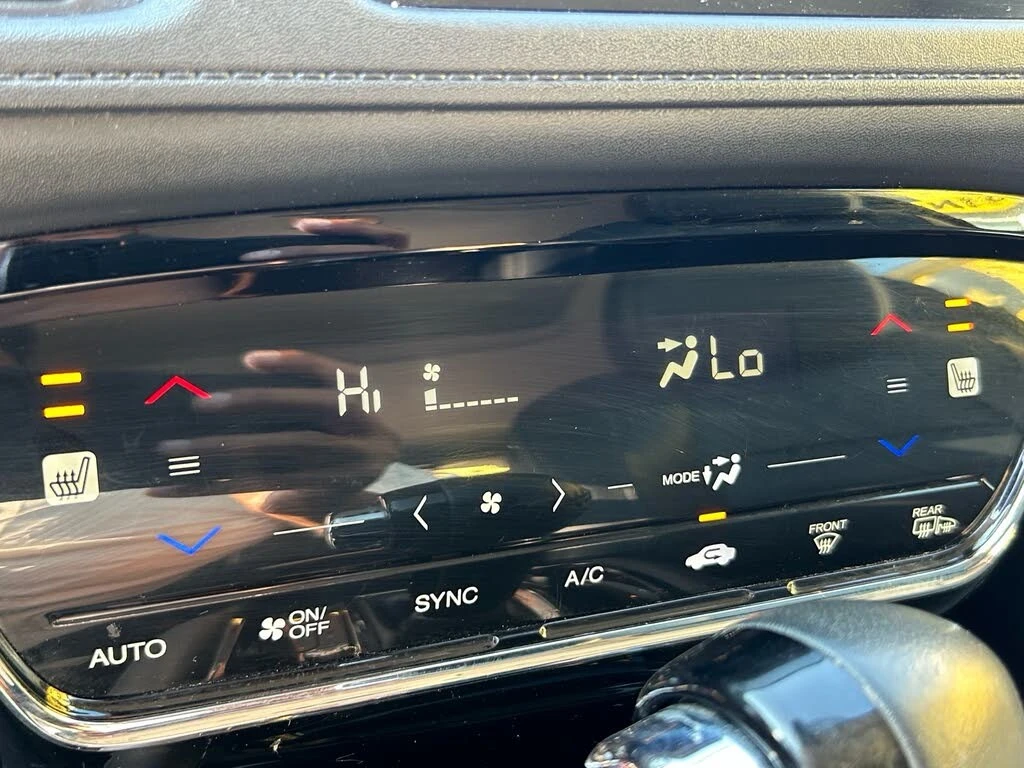 Honda Hr-v TOURING* AWD* АвтоКредит* (ЦЕНА ДО БГ), снимка 14 - Автомобили и джипове - 54113604