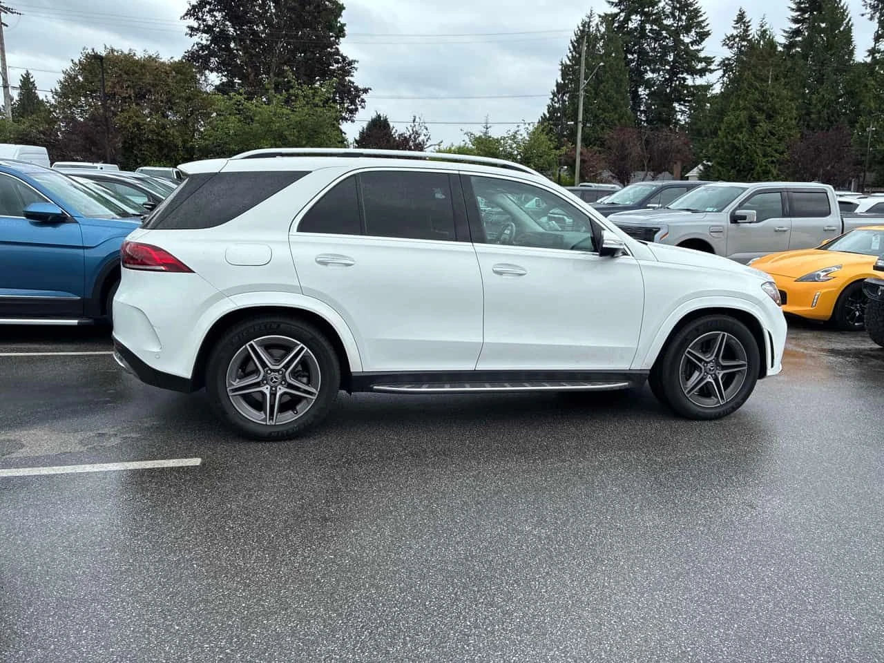Mercedes-Benz GLE * 450 * CARFAX * БЕЗ ПЪРВОНАЧАЛНА ВНОСКА, снимка 3 - Автомобили и джипове - 54691129