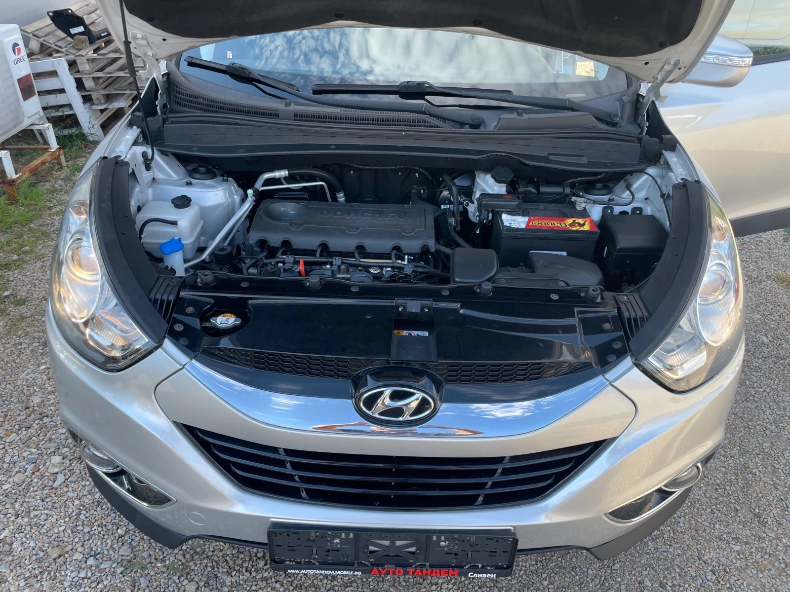 Hyundai IX35 2.0i-БЕНЗИН-4х4-AVTOMATIC/NAVI-FULL-УНИКАТ, снимка 16 - Автомобили и джипове - 55191324