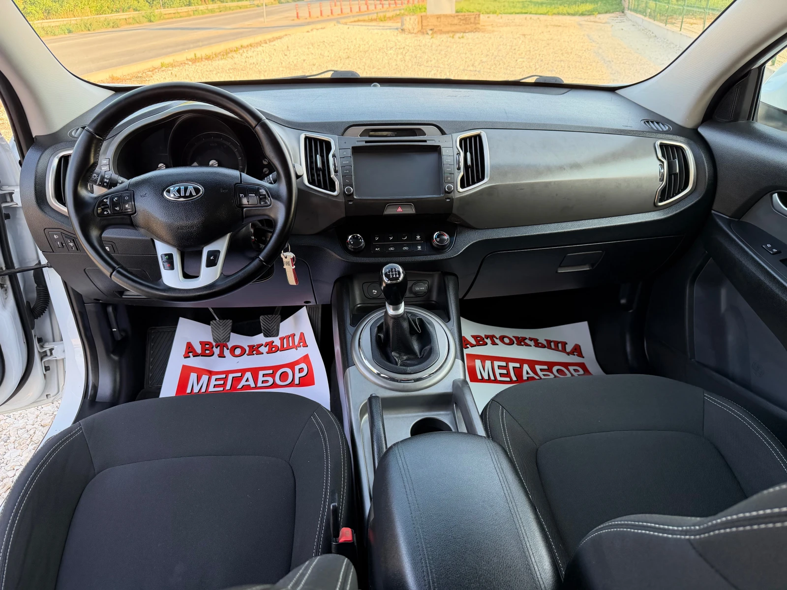 Kia Sportage 1.7CRDi/116p.s-Facelift/Navi-Euro 5!!!, снимка 12 - Автомобили и джипове - 55505042
