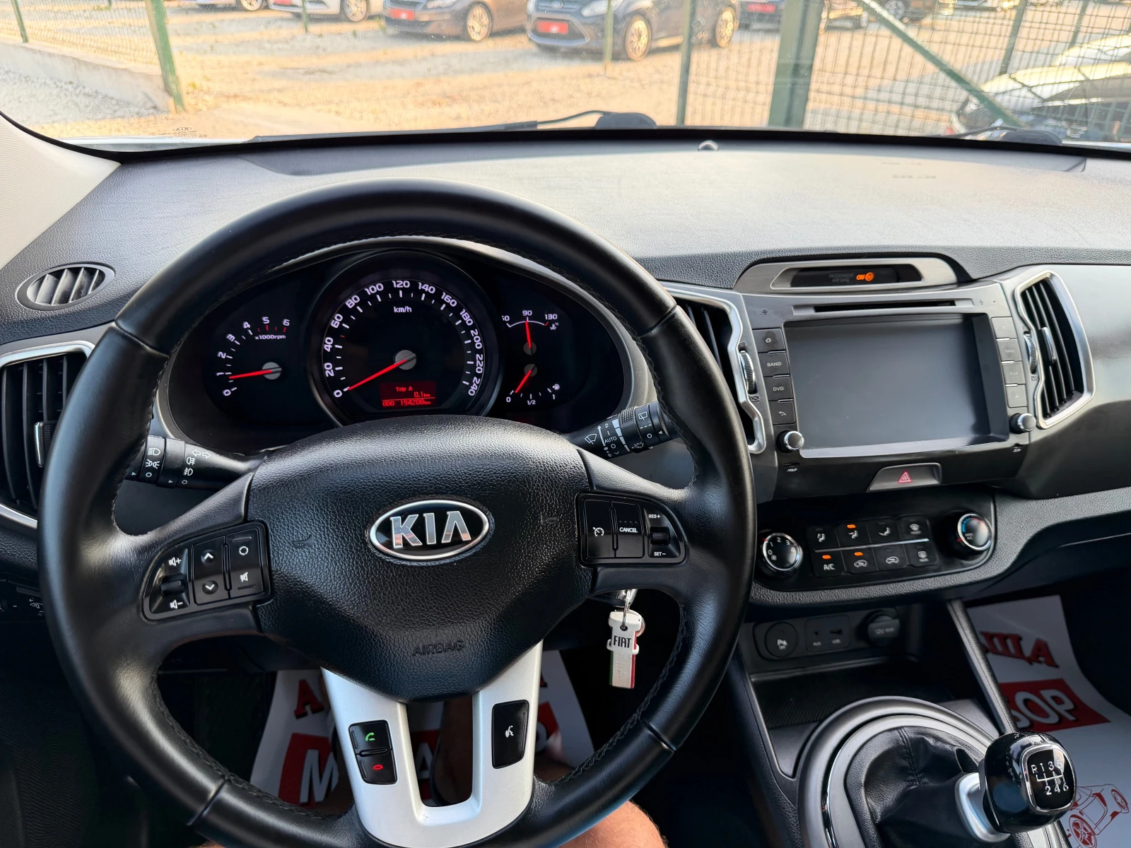 Kia Sportage 1.7CRDi/116p.s-Facelift/Navi-Euro 5!!!, снимка 16 - Автомобили и джипове - 55505042