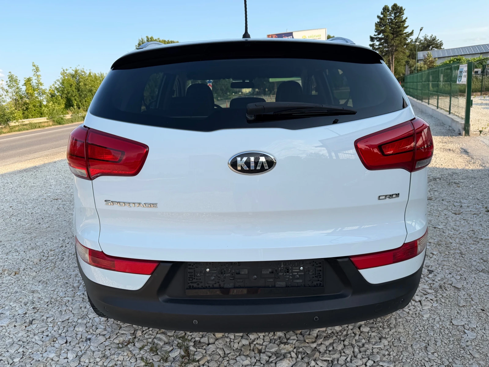 Kia Sportage 1.7CRDi/116p.s-Facelift/Navi-Euro 5!!!, снимка 6 - Автомобили и джипове - 55505042