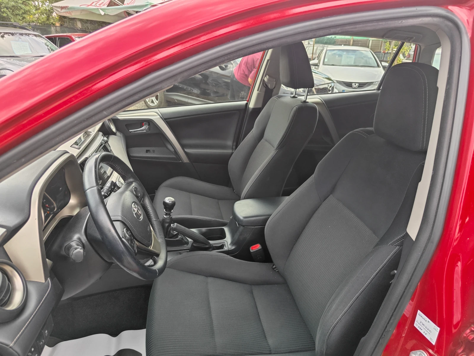 Toyota Rav4 D4d-4x4 , снимка 10 - Автомобили и джипове - 55722848