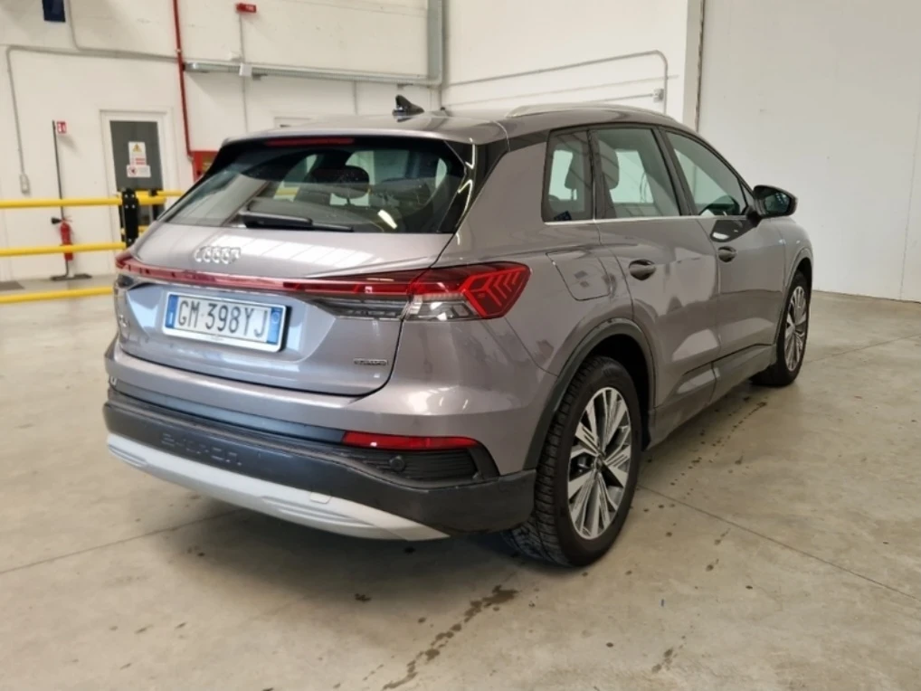 Audi Q4 !!!ОЧАКВАН ВНОС!!! 50 e-tron 299hp 4x4, снимка 5 - Автомобили и джипове - 56073938