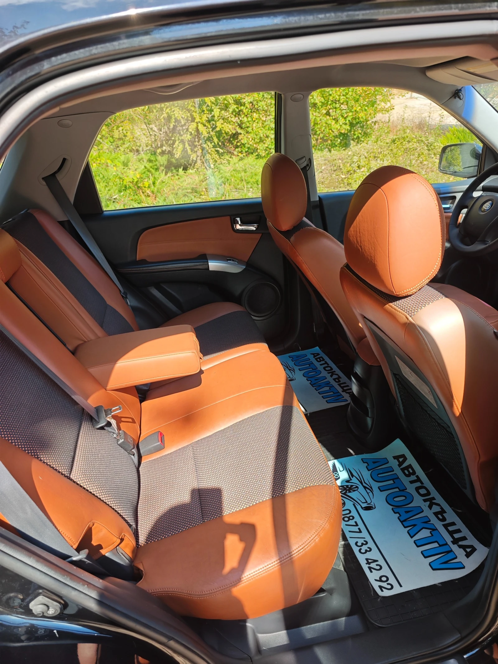 Kia Sportage 2.0CRDI УНИКАТ, снимка 3 - Автомобили и джипове - 56191321