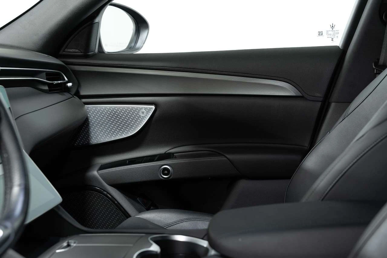 Maserati Grecale GT, снимка 11 - Автомобили и джипове - 56661774