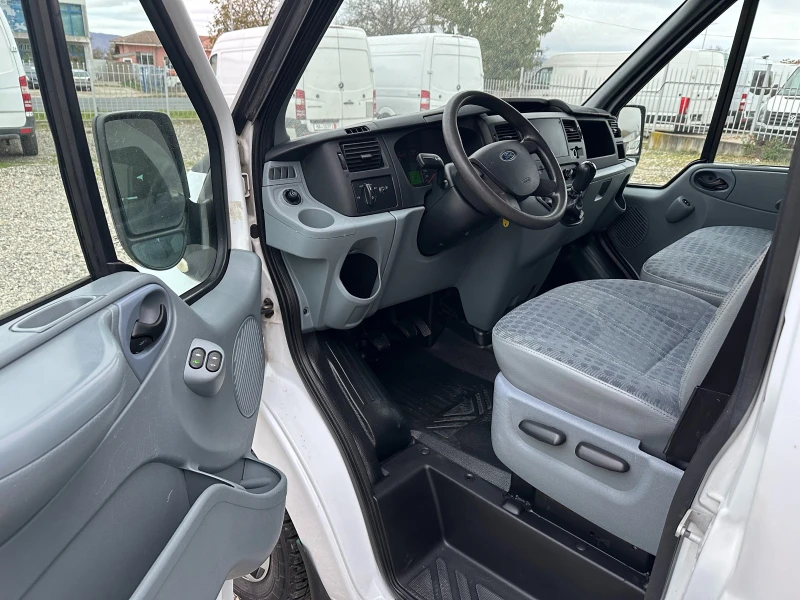 Ford Transit 9места/клима, снимка 7 - Бусове и автобуси - 48079297