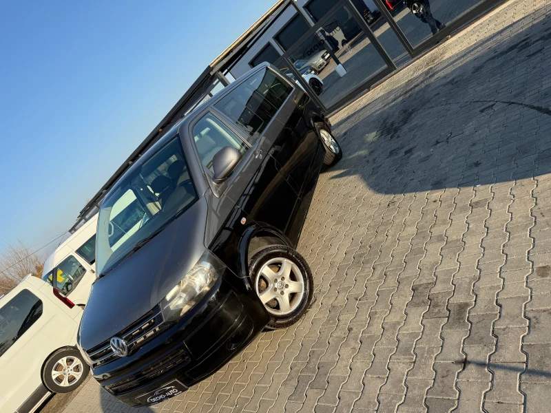 VW Caravelle, снимка 4 - Бусове и автобуси - 49407330