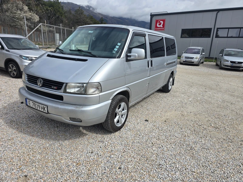 VW T4 2.5 TDI КЛИМАТИК, снимка 1 - Бусове и автобуси - 49541390