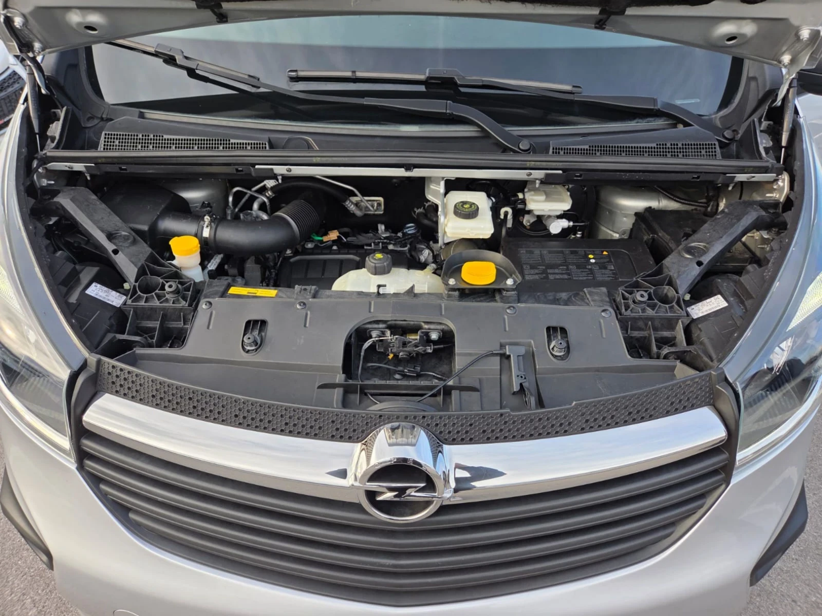 Opel Vivaro 1.6 BI TURBO | Mobile.bg   17