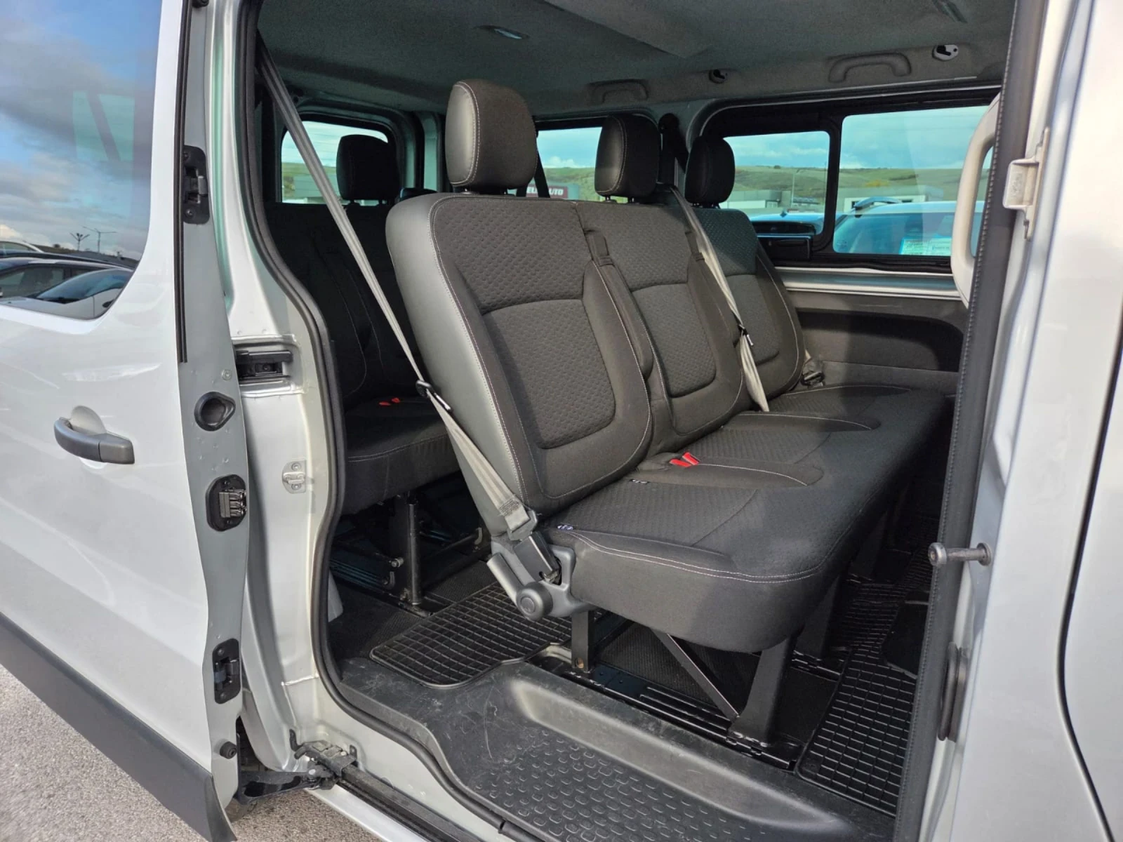 Opel Vivaro 1.6 BI TURBO | Mobile.bg   10