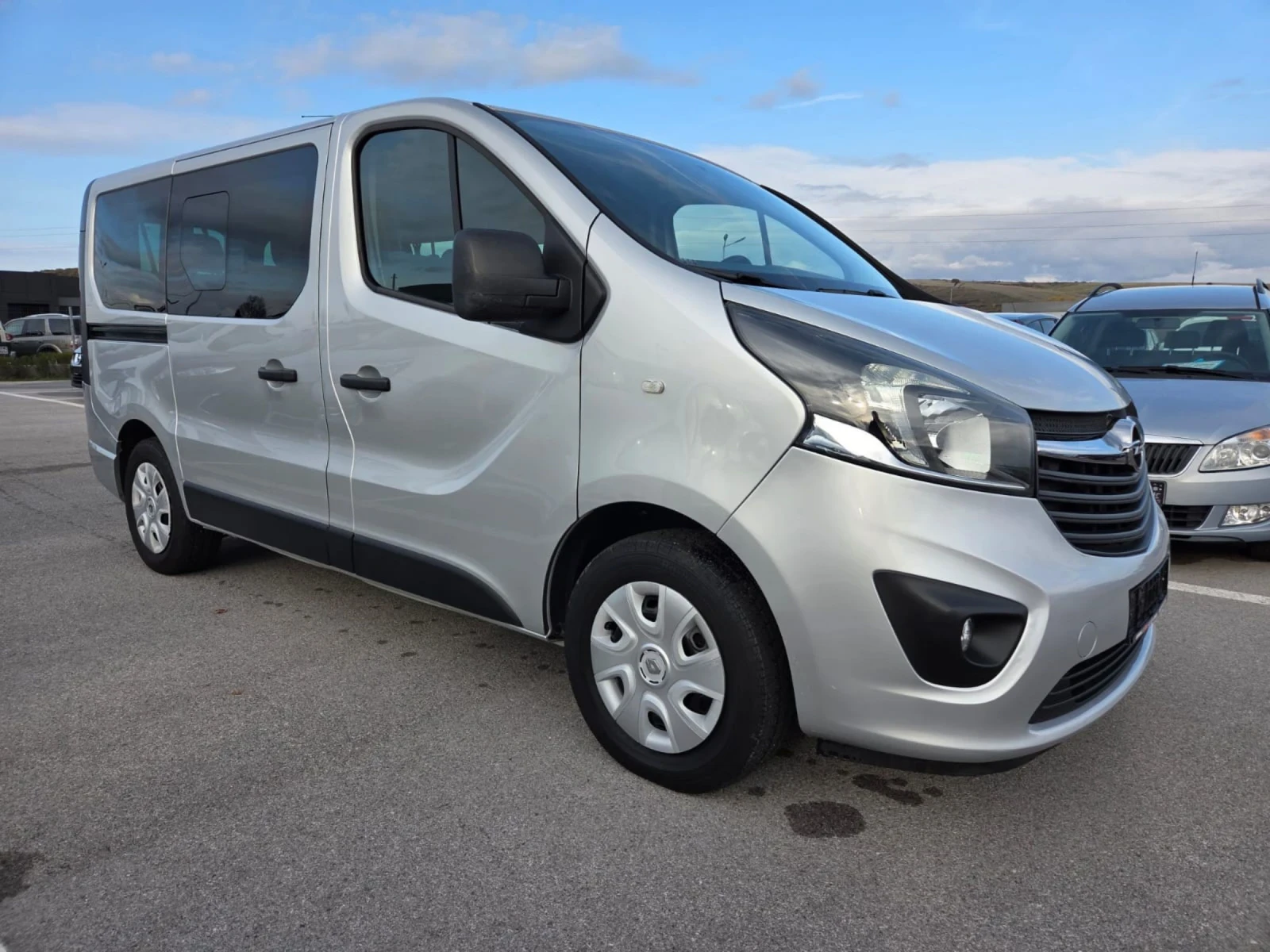 Opel Vivaro 1.6 BI TURBO | Mobile.bg   3