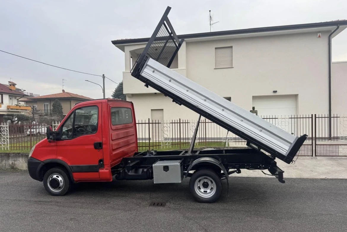 Iveco 35c15 Тристранен - изображение 6
