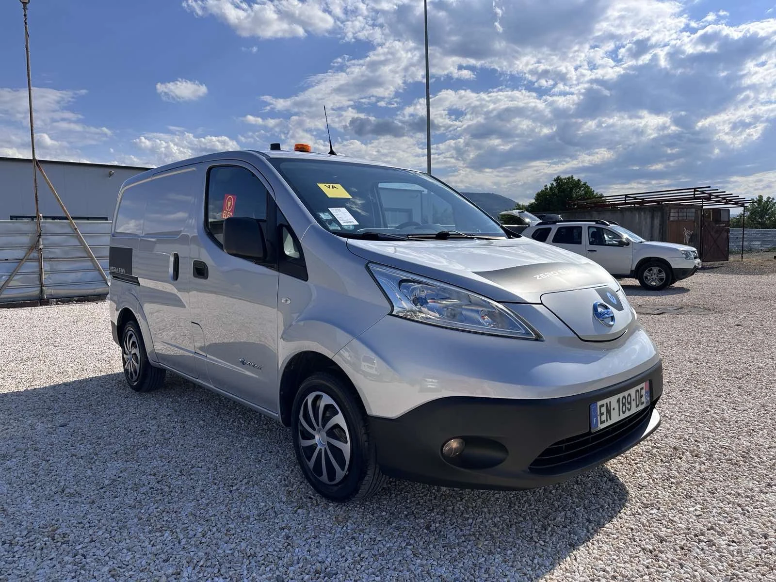 Nissan NV200 24kw, снимка 2 - Бусове и автобуси - 54833409