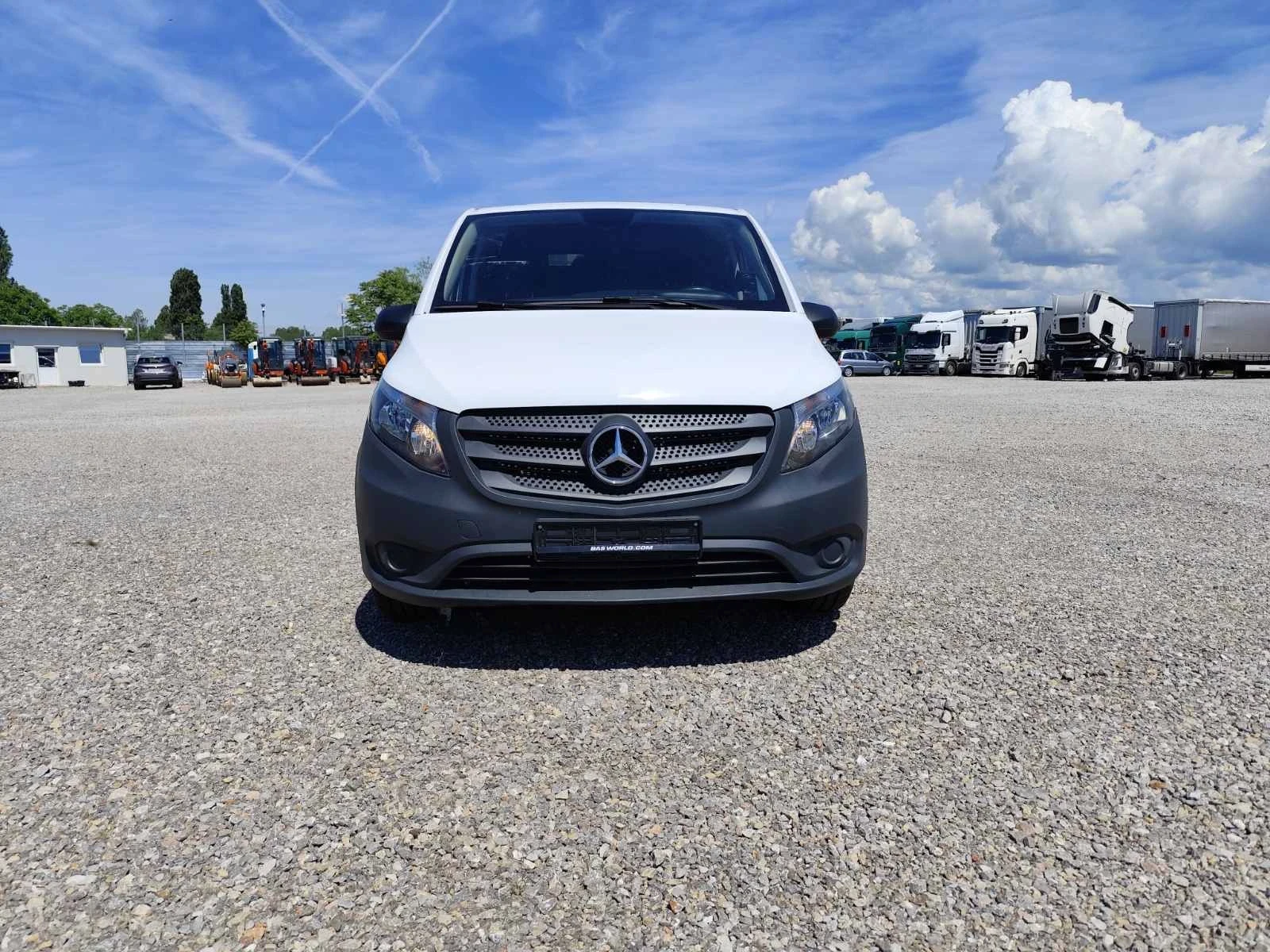 Mercedes-Benz Vito Хладилен, снимка 3 - Бусове и автобуси - 54885894