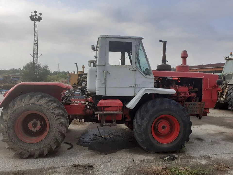 Трактор Т 150k